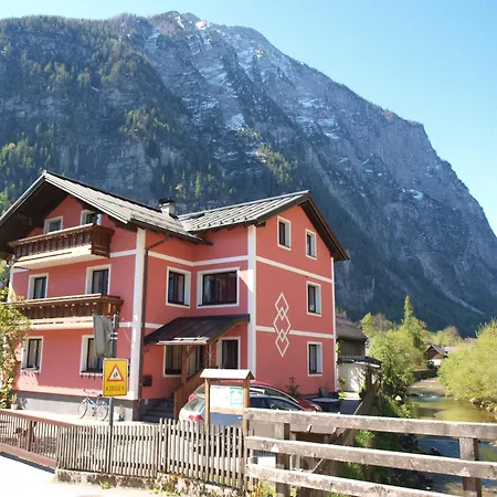 Haus Höll Herta-2